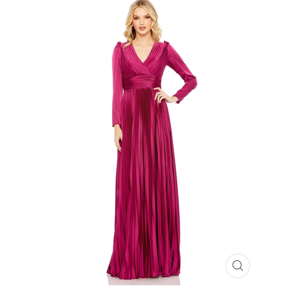 Mac Duggal Pleated Long Sleeve V-Neck Gown